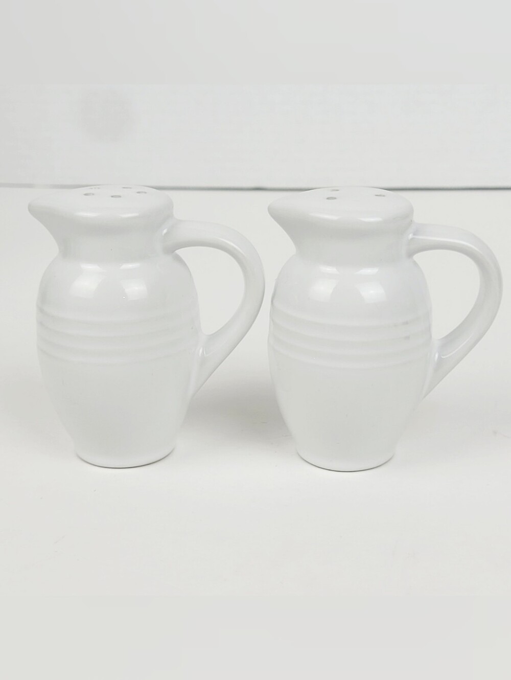 Vtg 90s~Le Creuset Stoneware Mini Pitcher Salt & Pepper Shakers~White~Unused - Picture 6 of 9